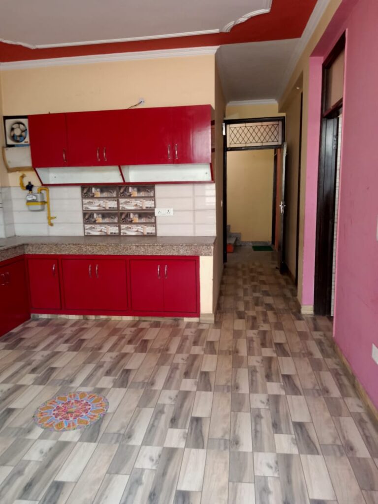 2 bhk flat for rent in Birla Farm Chattarpur