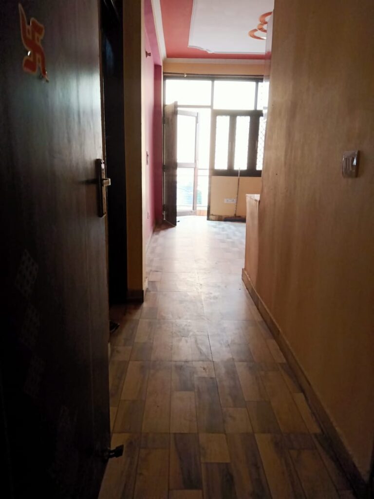 3 bhk fully furnished flat for rent near Chattarpur Metro station